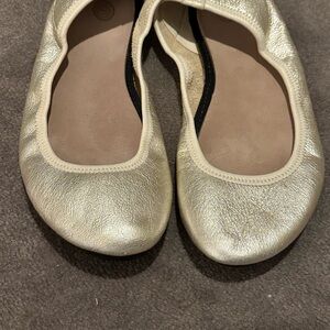 Softstar Gold flats